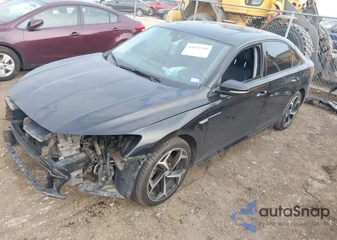 2020 Volkswagen Passat 2.0T R-Line from USA, damaged, VIN 1VWMA7A38LC025910